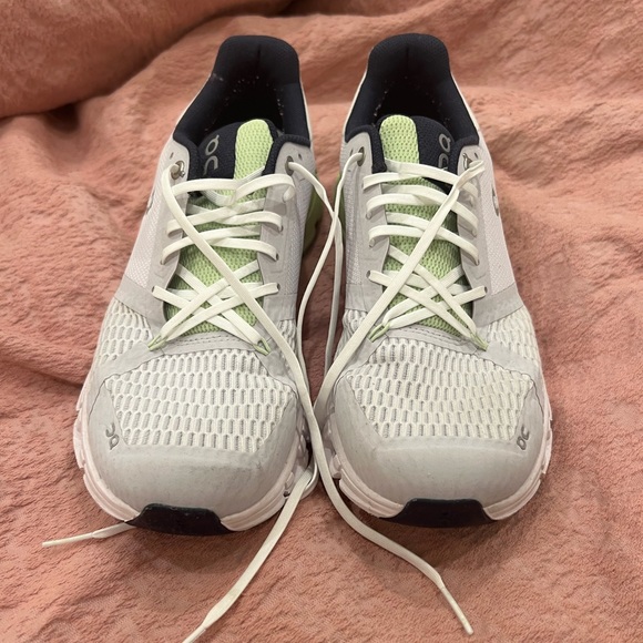 On Running Shoes - White On Cloudflyer Women’s 10